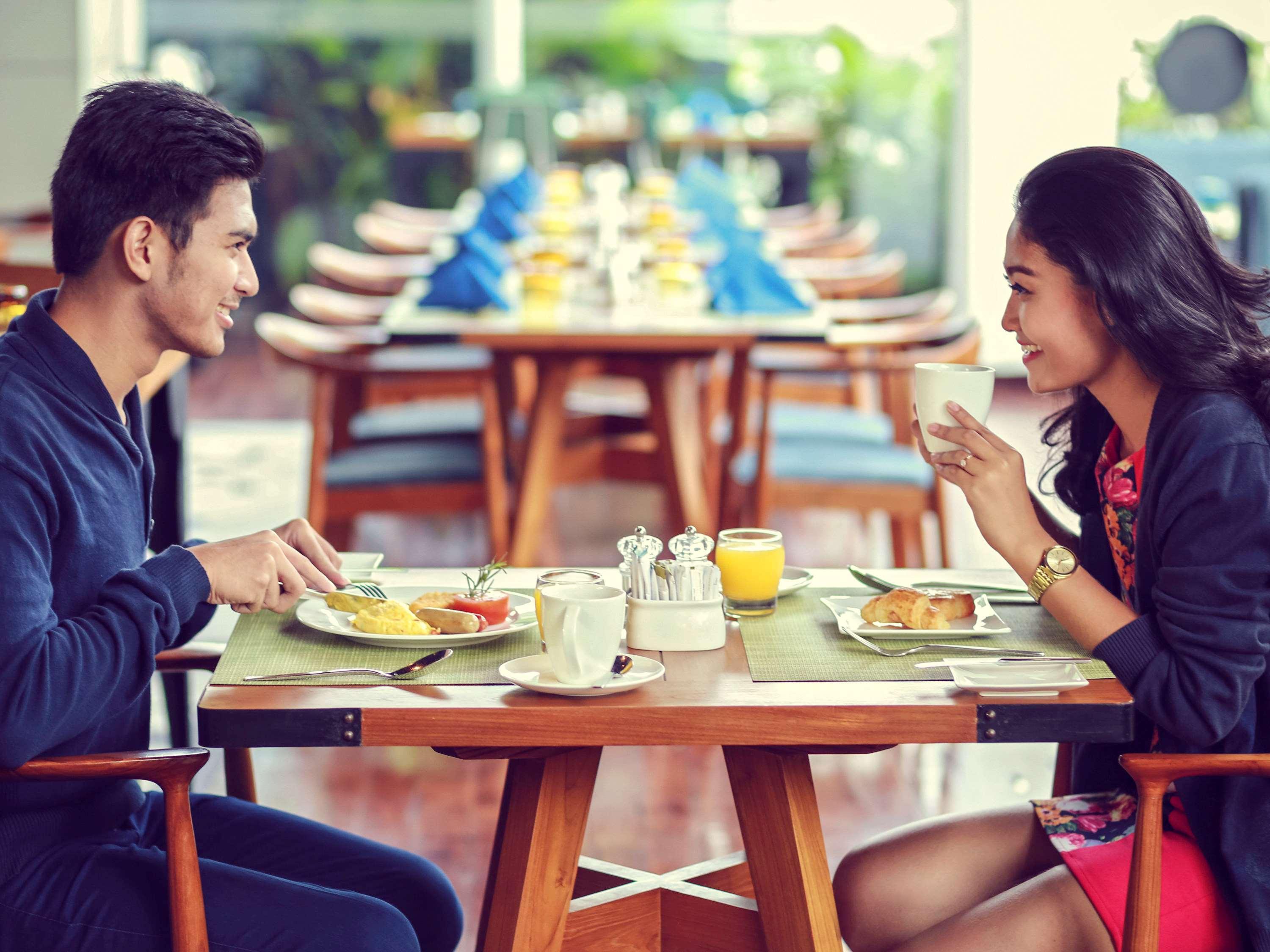 Mercure Jakarta Simatupang Esterno foto