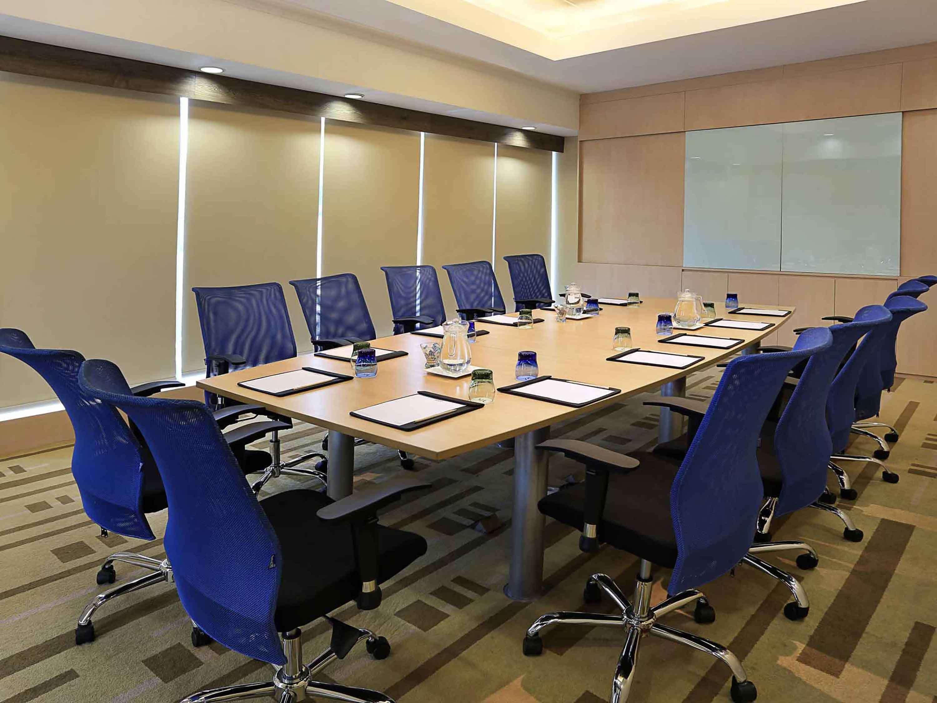 Mercure Jakarta Simatupang Esterno foto